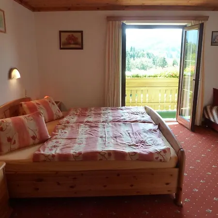Bed & Breakfast Inge Klaushofer 3*