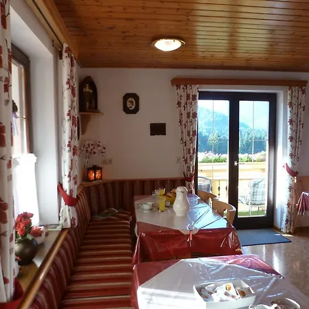 Inge Klaushofer Bed & Breakfast 3*